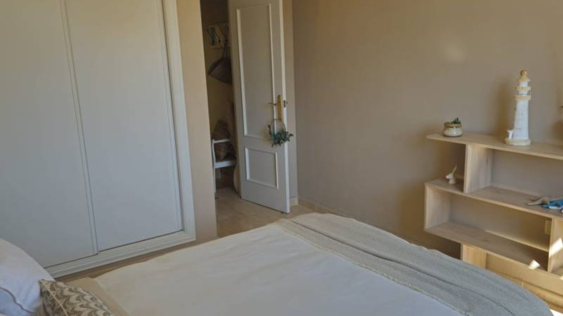 Reventa - Apartamentos -
Villajoyosa - Playa Torres