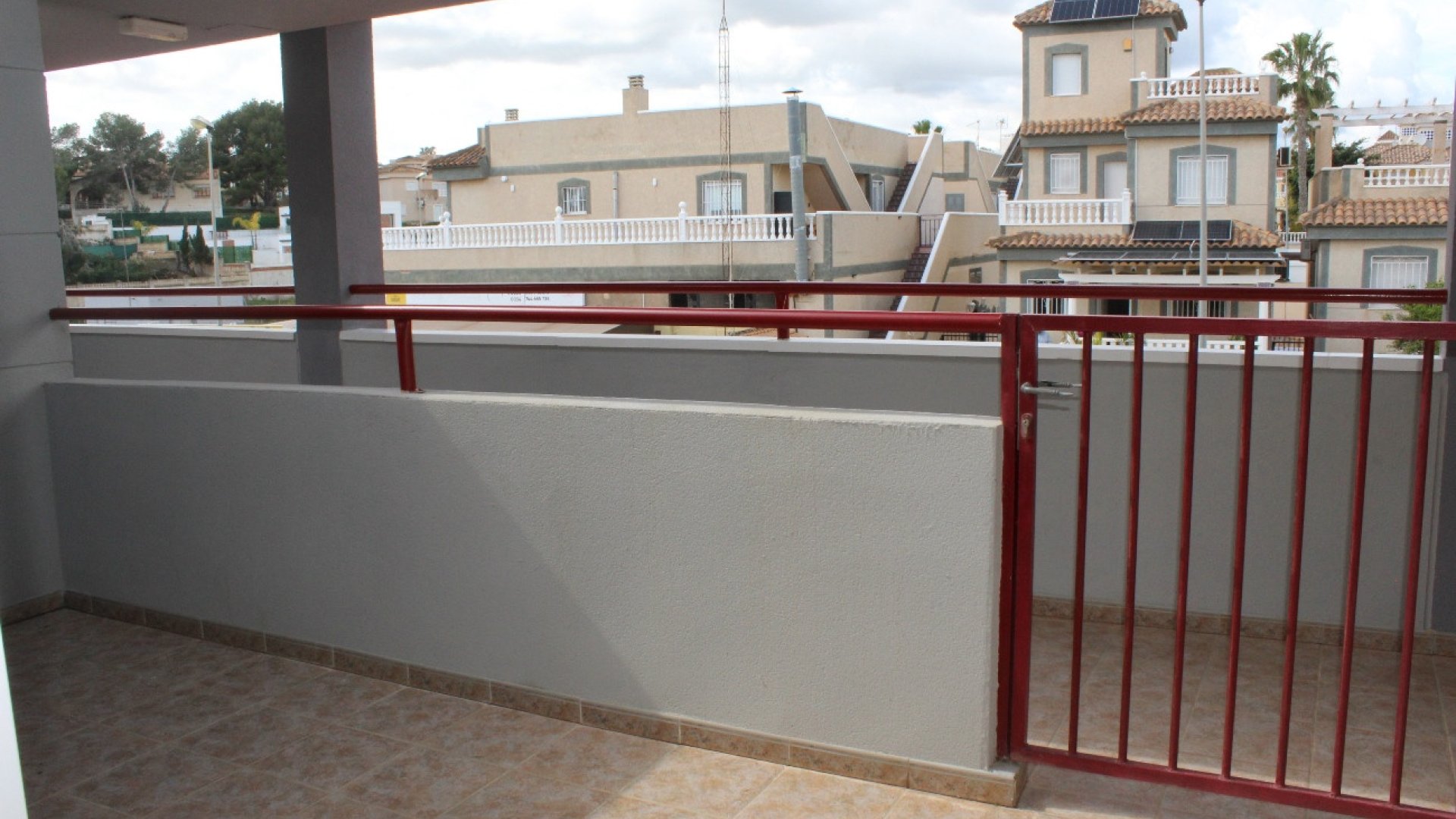 Reventa - Apartamentos -
Villamartín - El Galan