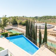 Reventa - Apartamentos -
Villamartín - La fuente