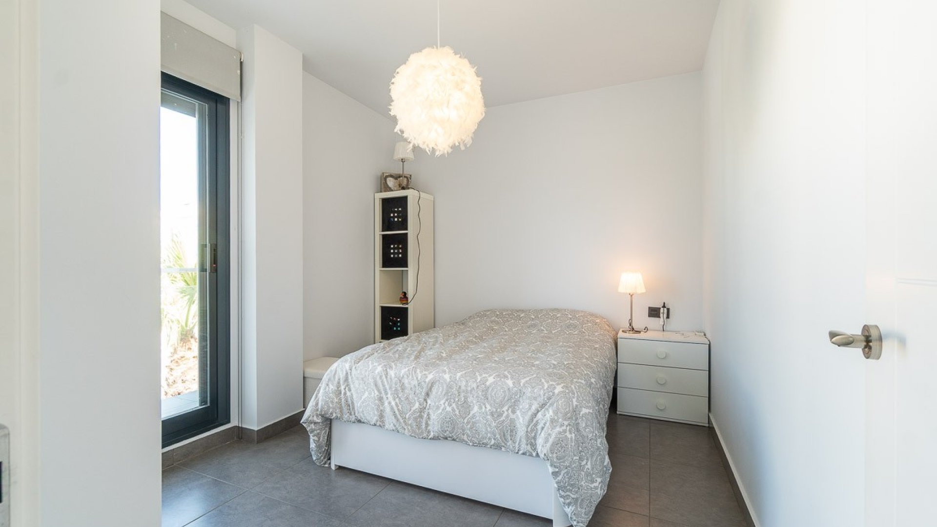 Reventa - Apartamentos -
Villamartín - La fuente