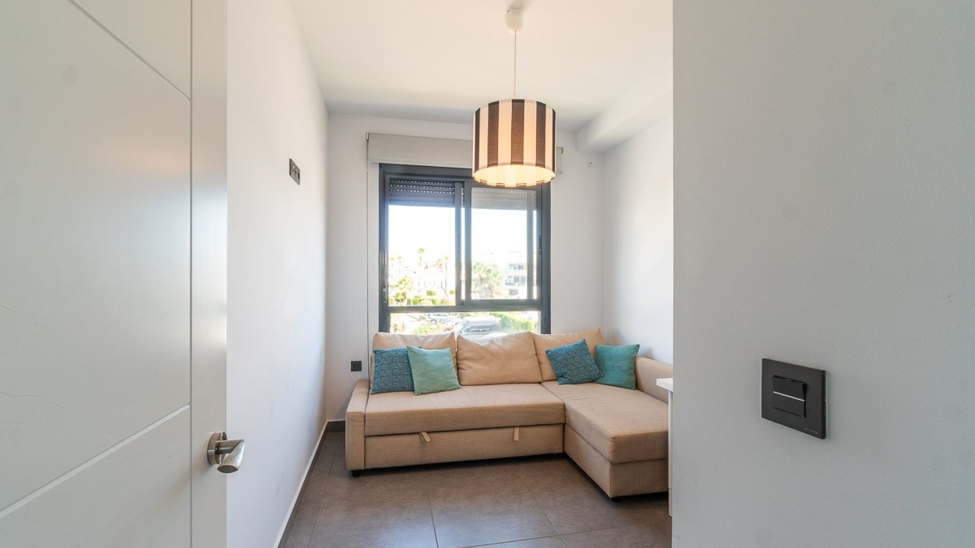 Reventa - Apartamentos -
Villamartín - La fuente