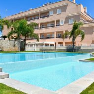 Reventa - Apartamentos -
Villamartín - Las Filipinas
