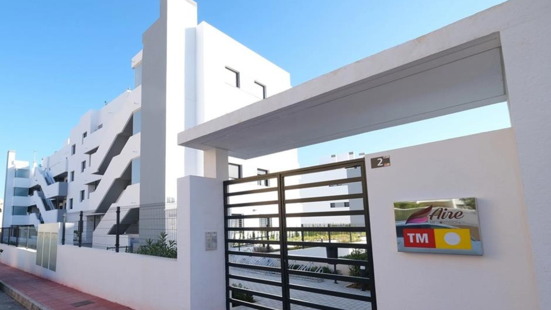Reventa - Apartamentos -
Villamartín - Las Filipinas