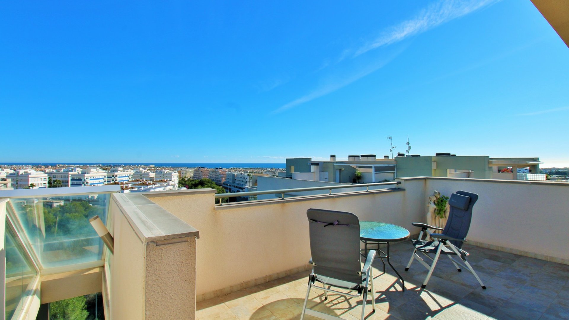 Reventa - Apartamentos -
Villamartín - Los Dolses