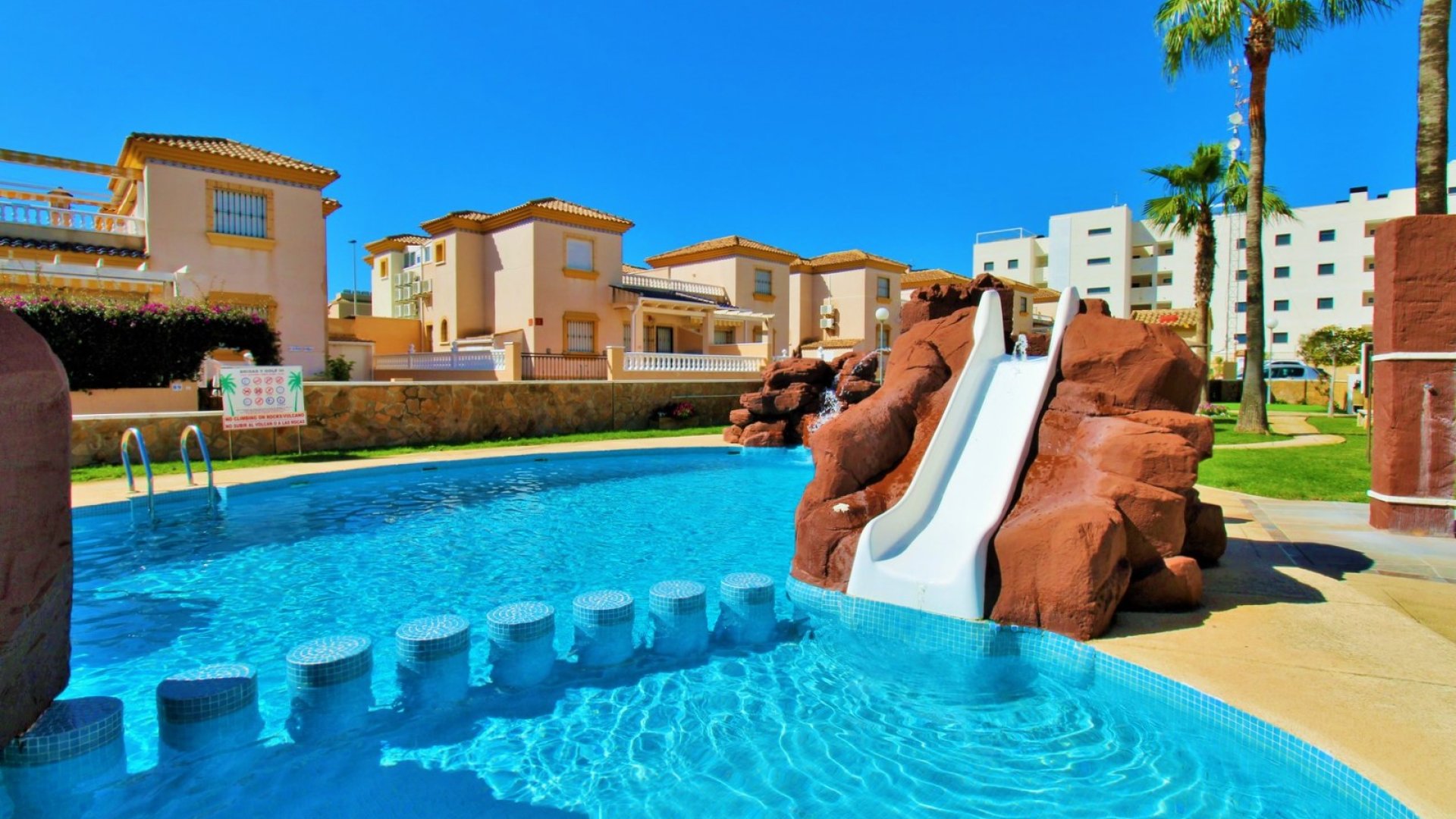 Reventa - Apartamentos -
Villamartín - Los Dolses
