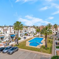 Reventa - Apartamentos -
Villamartín - PAU 8