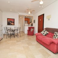 Reventa - Apartamentos -
Villamartín - PAU 8