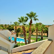 Reventa - Apartamentos -
Villamartín - PAU 8