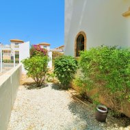 Reventa - Apartamentos -
Villamartín - PAU 8