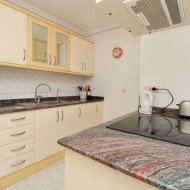 Reventa - Apartamentos -
Villamartín - PAU 8