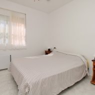 Reventa - Apartamentos -
Villamartín - PAU 8
