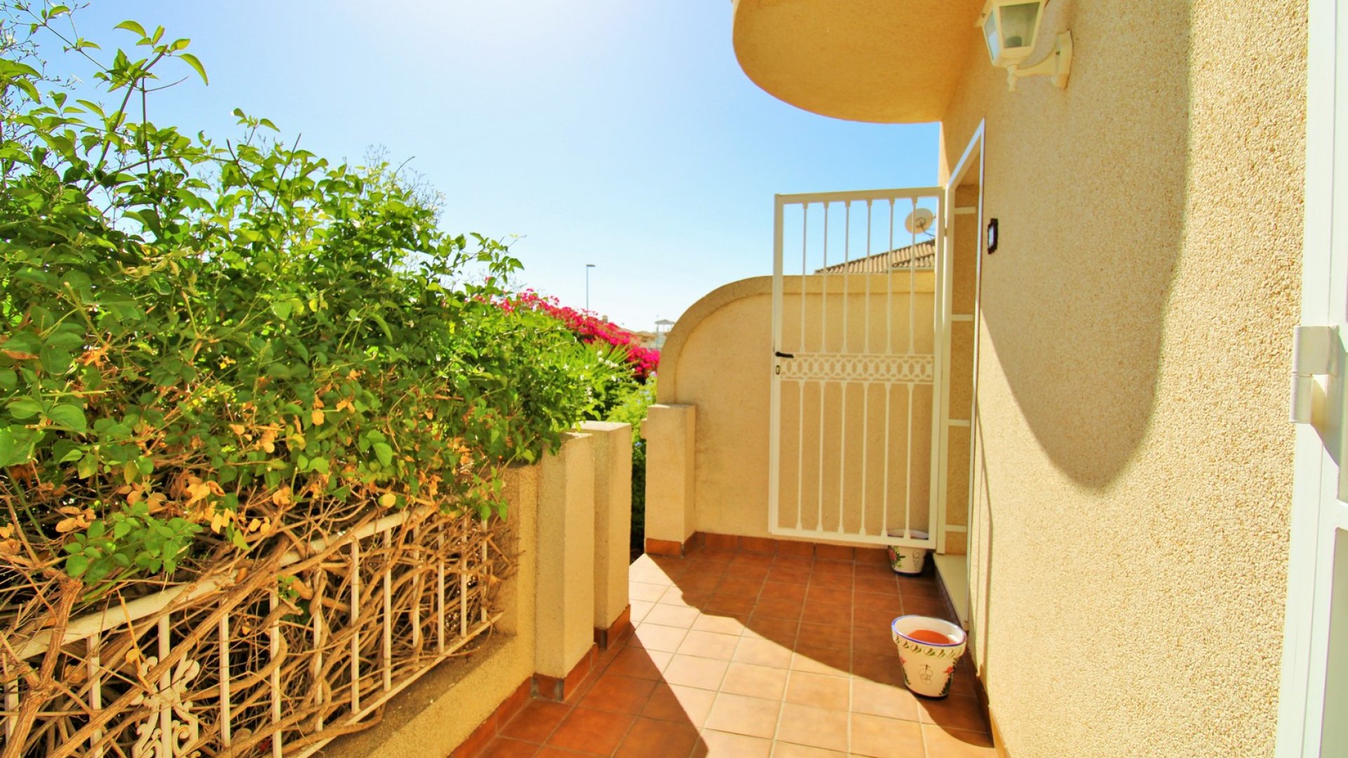 Reventa - Apartamentos -
Villamartín - PAU 8