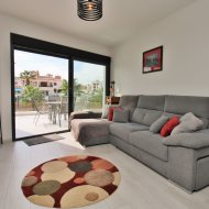 Reventa - Apartamentos -
Villamartín - PAU 8