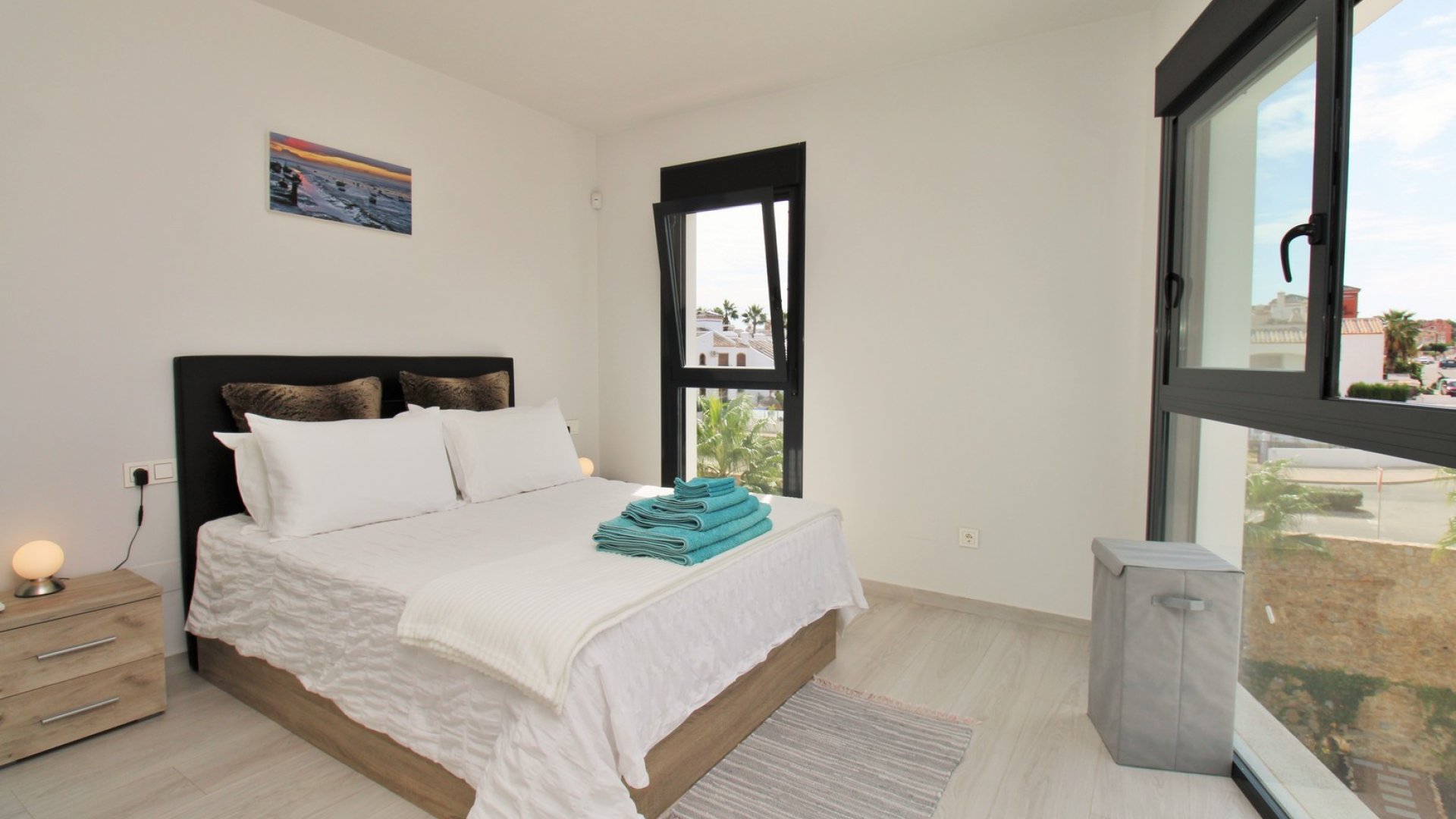 Reventa - Apartamentos -
Villamartín - PAU 8