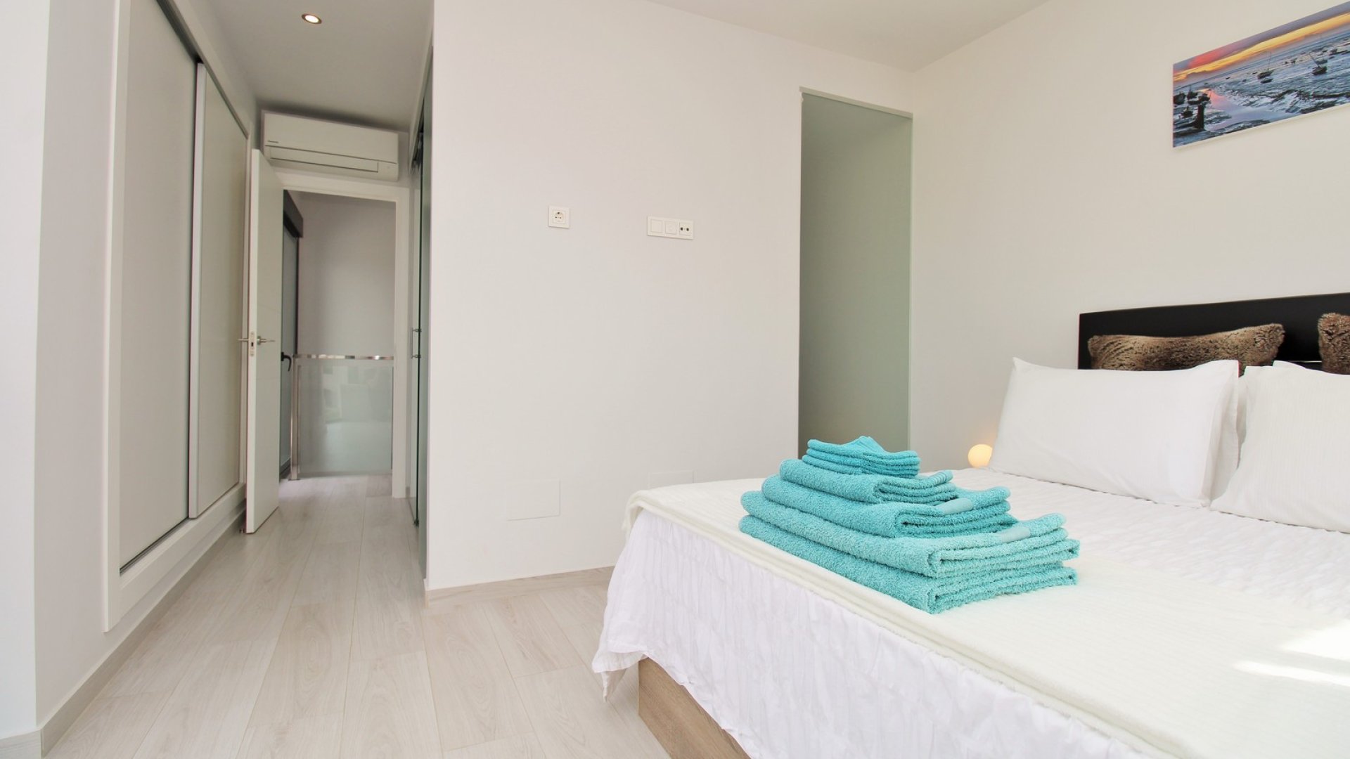 Reventa - Apartamentos -
Villamartín - PAU 8