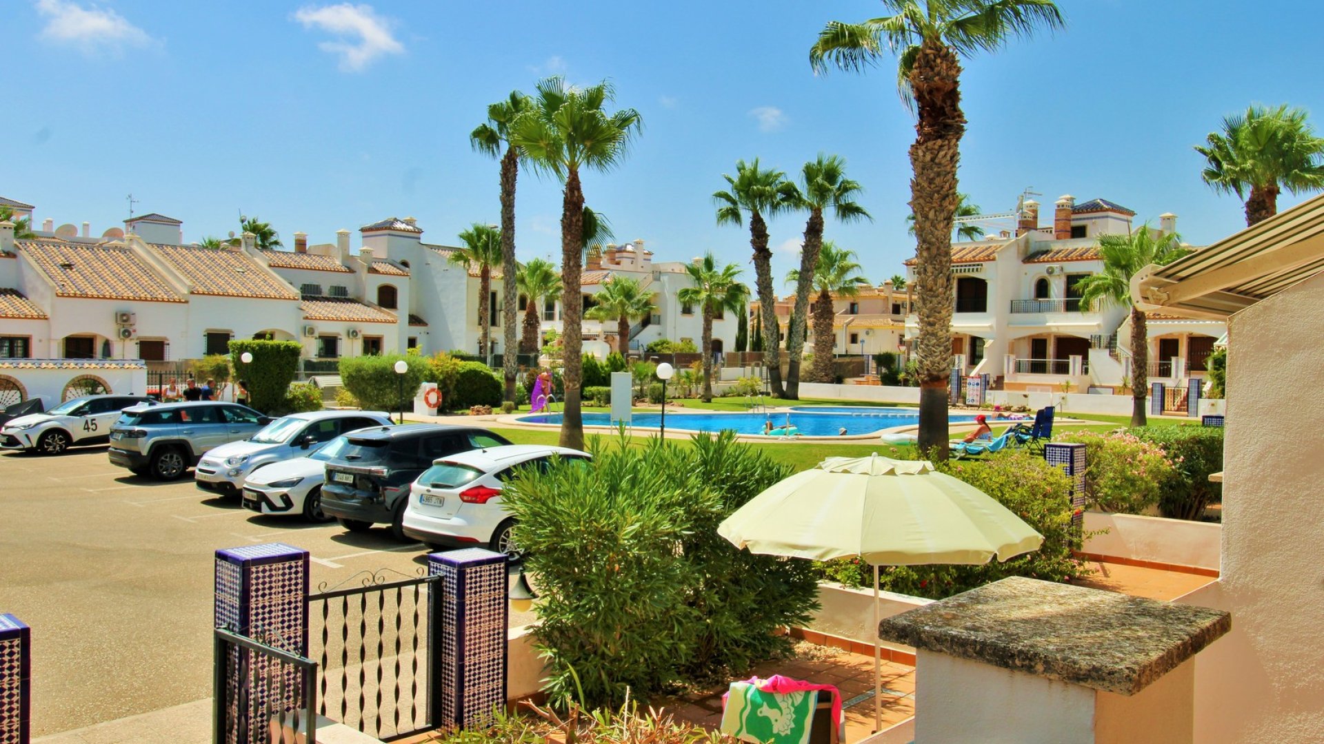 Reventa - Apartamentos -
Villamartín - PAU 8
