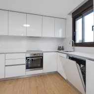 Reventa - Apartamentos -
Villamartín - PAU 8