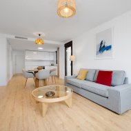Reventa - Apartamentos -
Villamartín - PAU 8