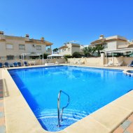Reventa - Apartamentos -
Villamartín - PAU 8