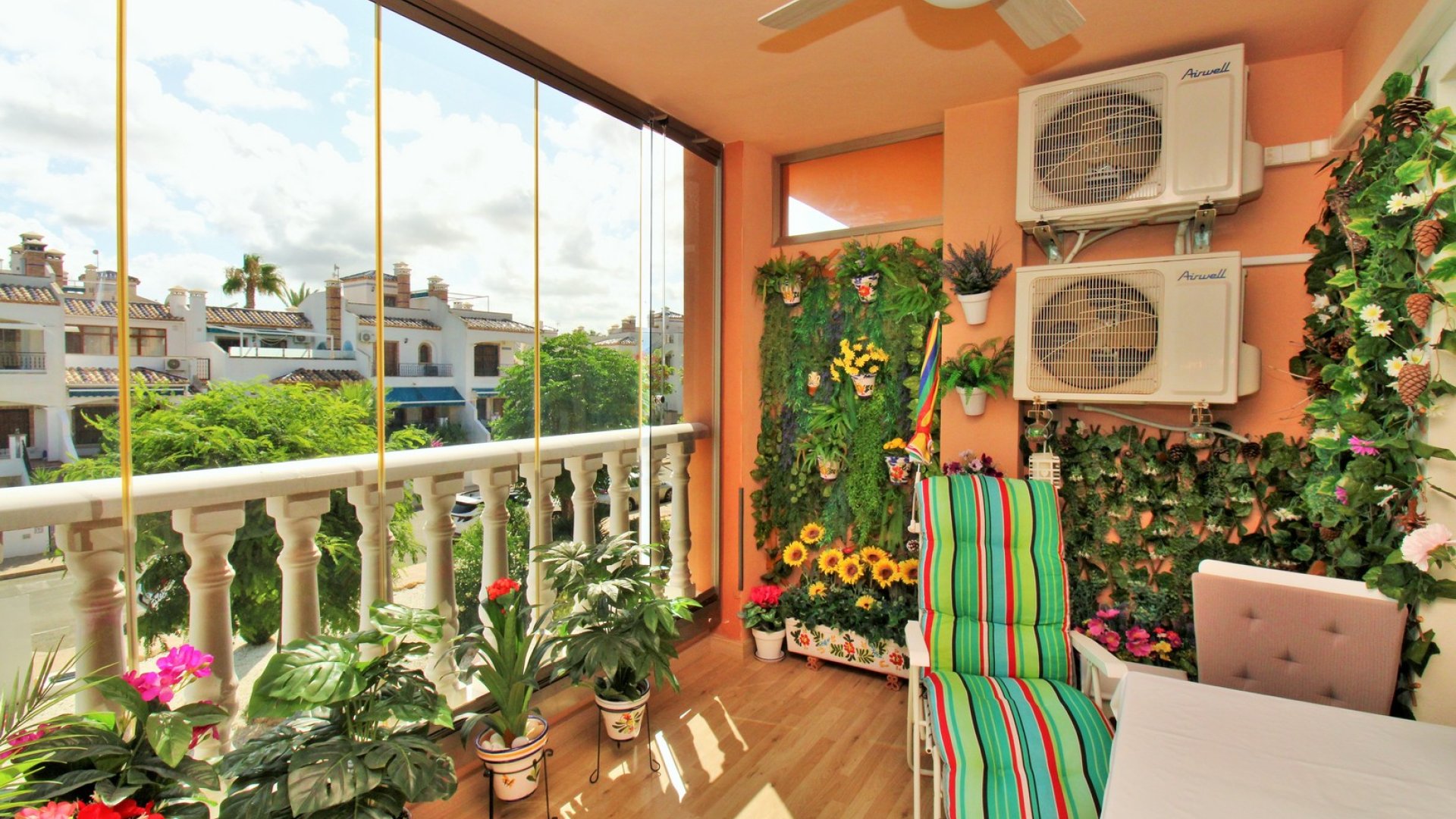 Reventa - Apartamentos -
Villamartín - PAU 8