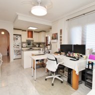 Reventa - Apartamentos -
Villamartín - PAU 8