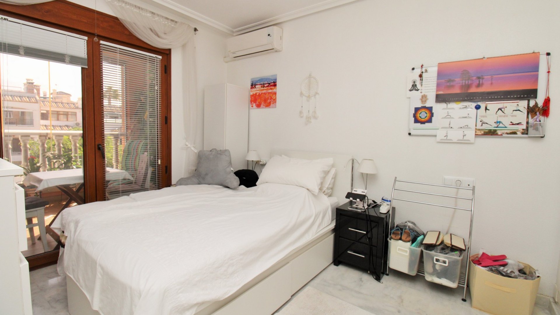 Reventa - Apartamentos -
Villamartín - PAU 8