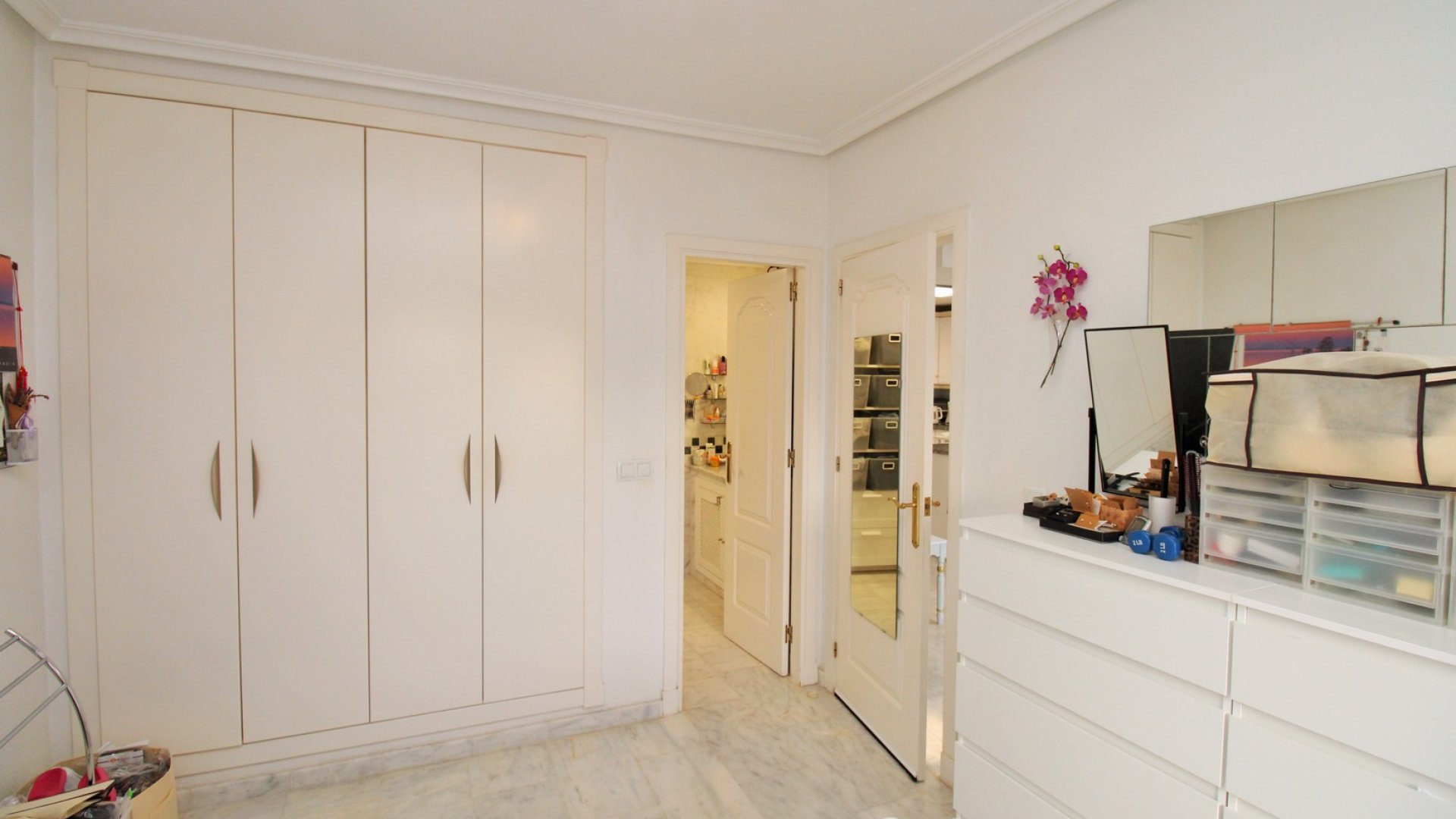 Reventa - Apartamentos -
Villamartín - PAU 8