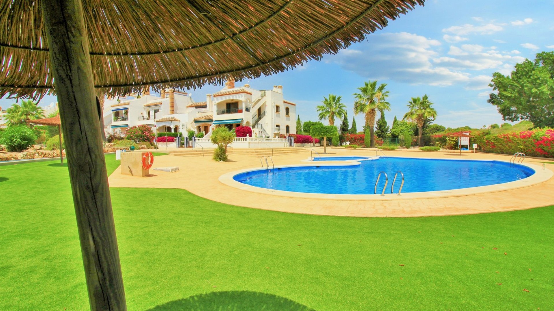 Reventa - Apartamentos -
Villamartín - PAU 8