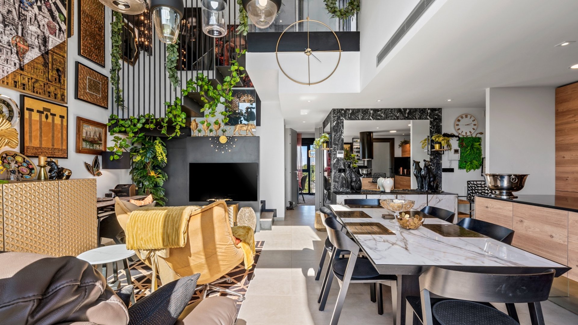 Reventa - Apartamentos -
Villamartín