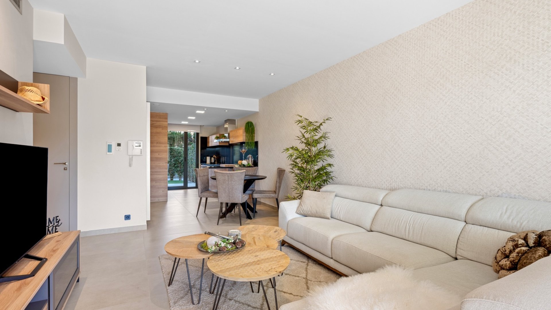 Reventa - Apartment / Flat * -
Orihuela Costa - Los Dolses