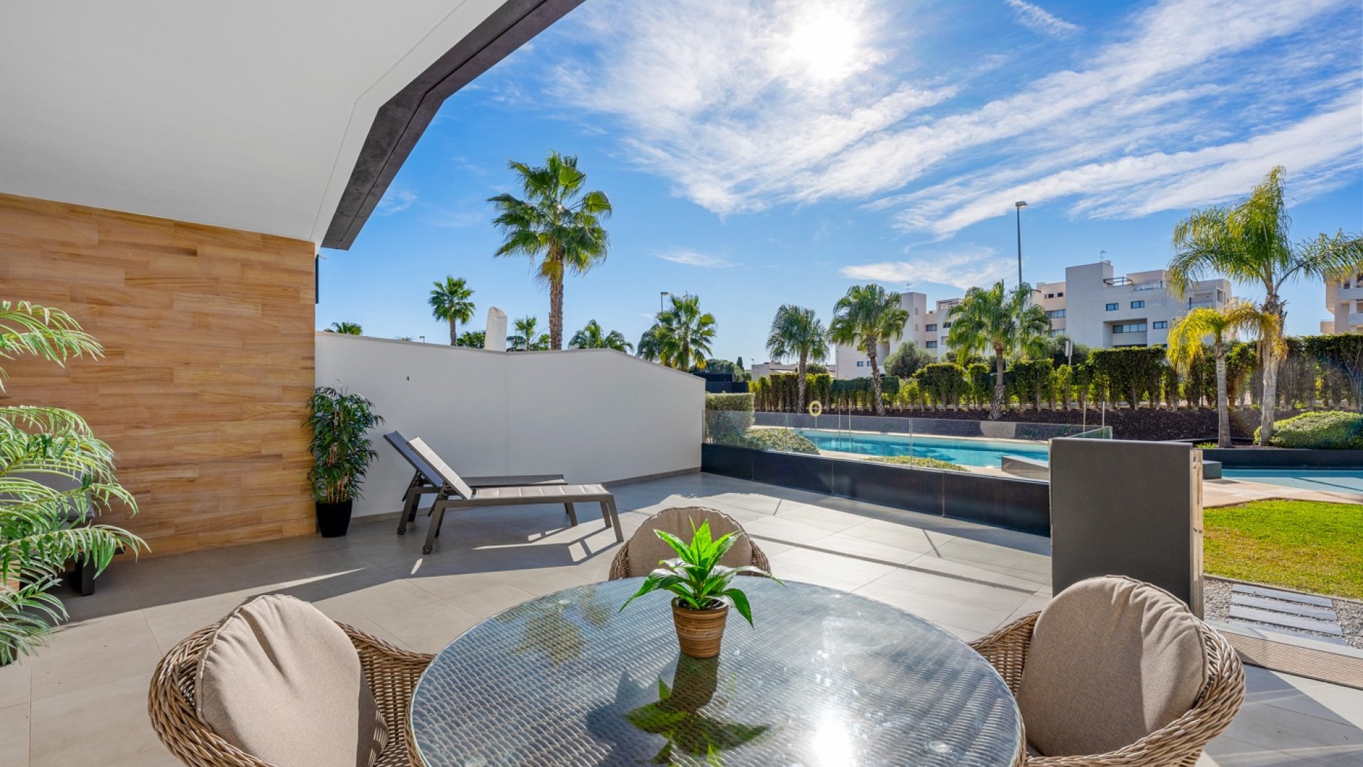 Reventa - Apartment / Flat * -
Orihuela Costa - Los Dolses