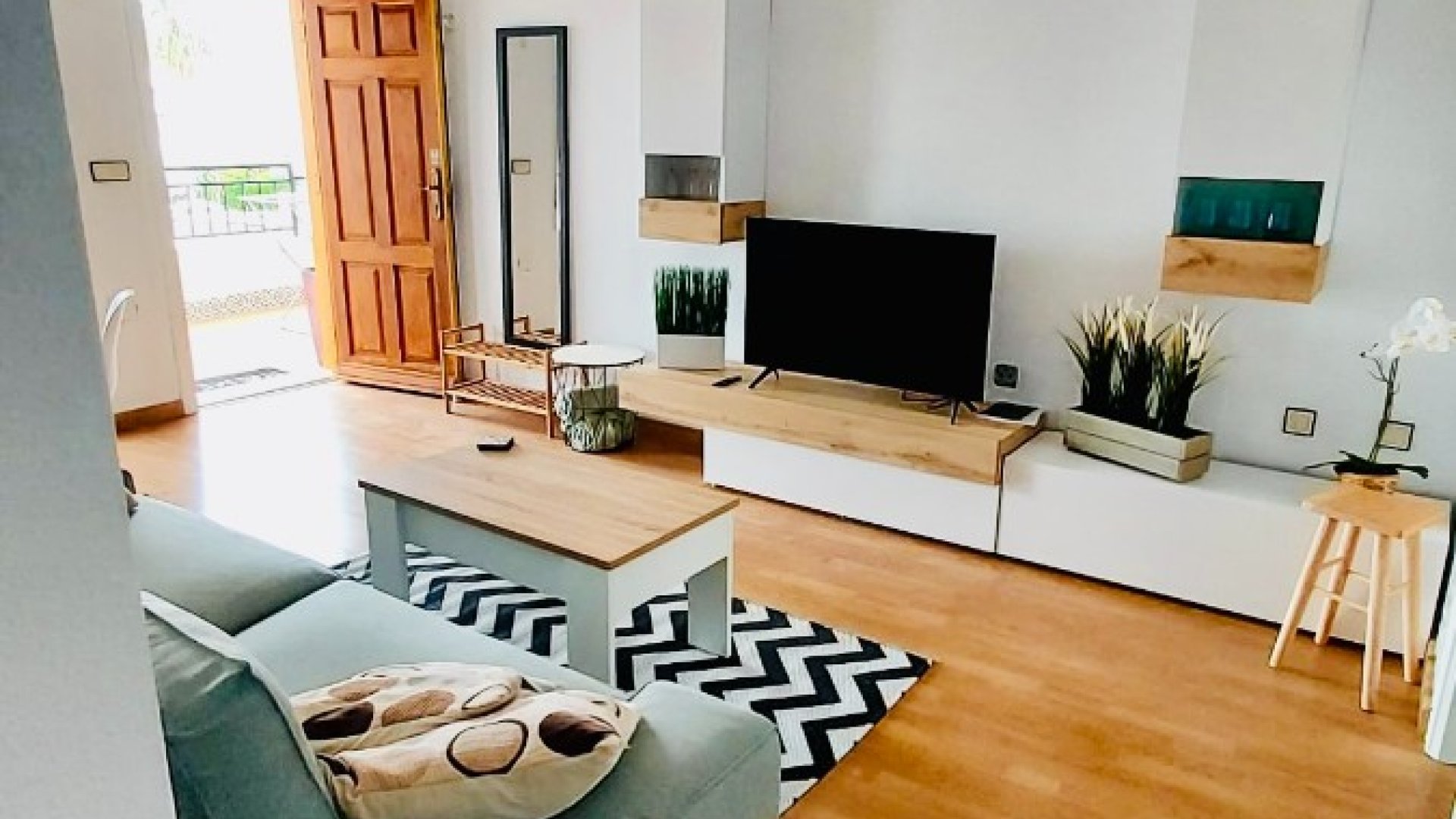 Reventa - Apartment Penthouse -
Entre Naranjos - Vistabella - Entre Naranjos