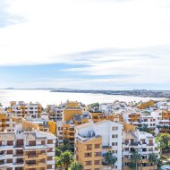 Reventa - Ático -
Torrevieja - Punta Prima