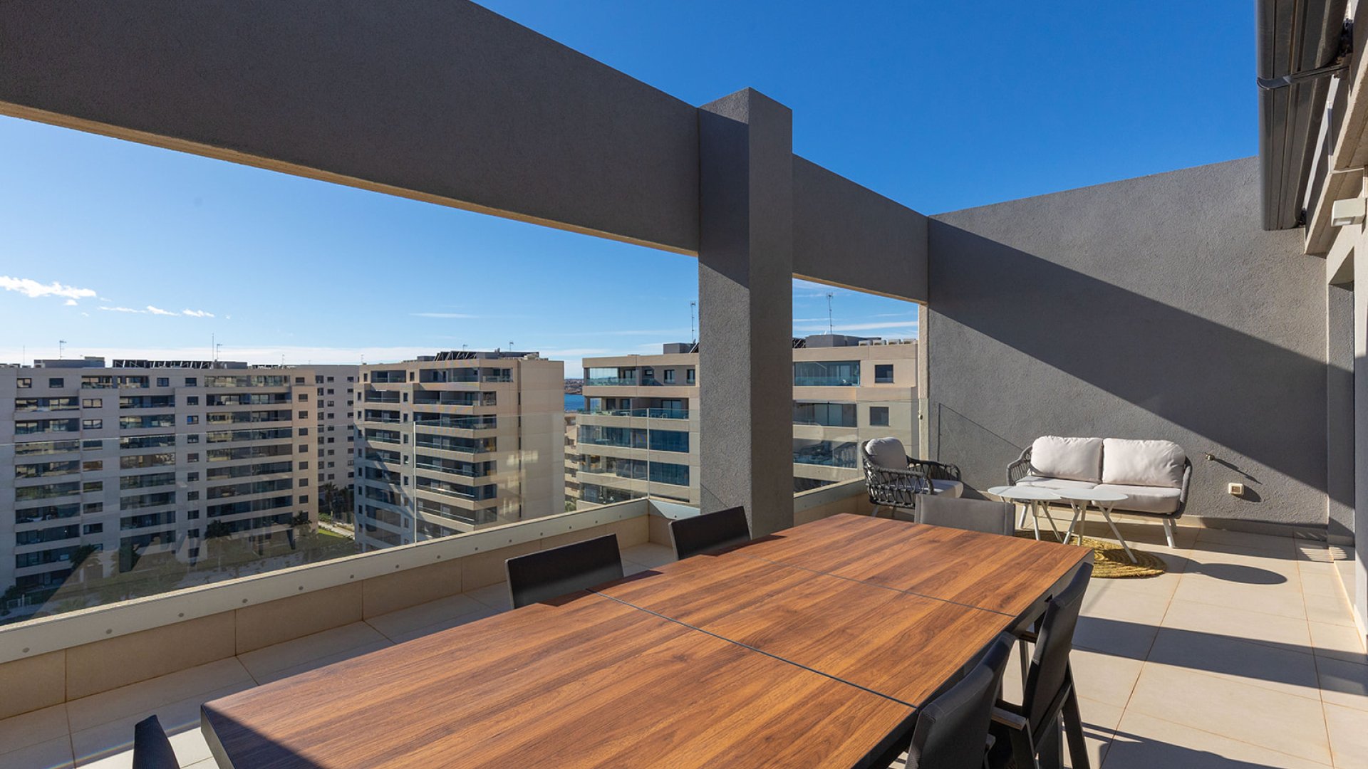 Reventa - Ático -
Torrevieja - Punta Prima