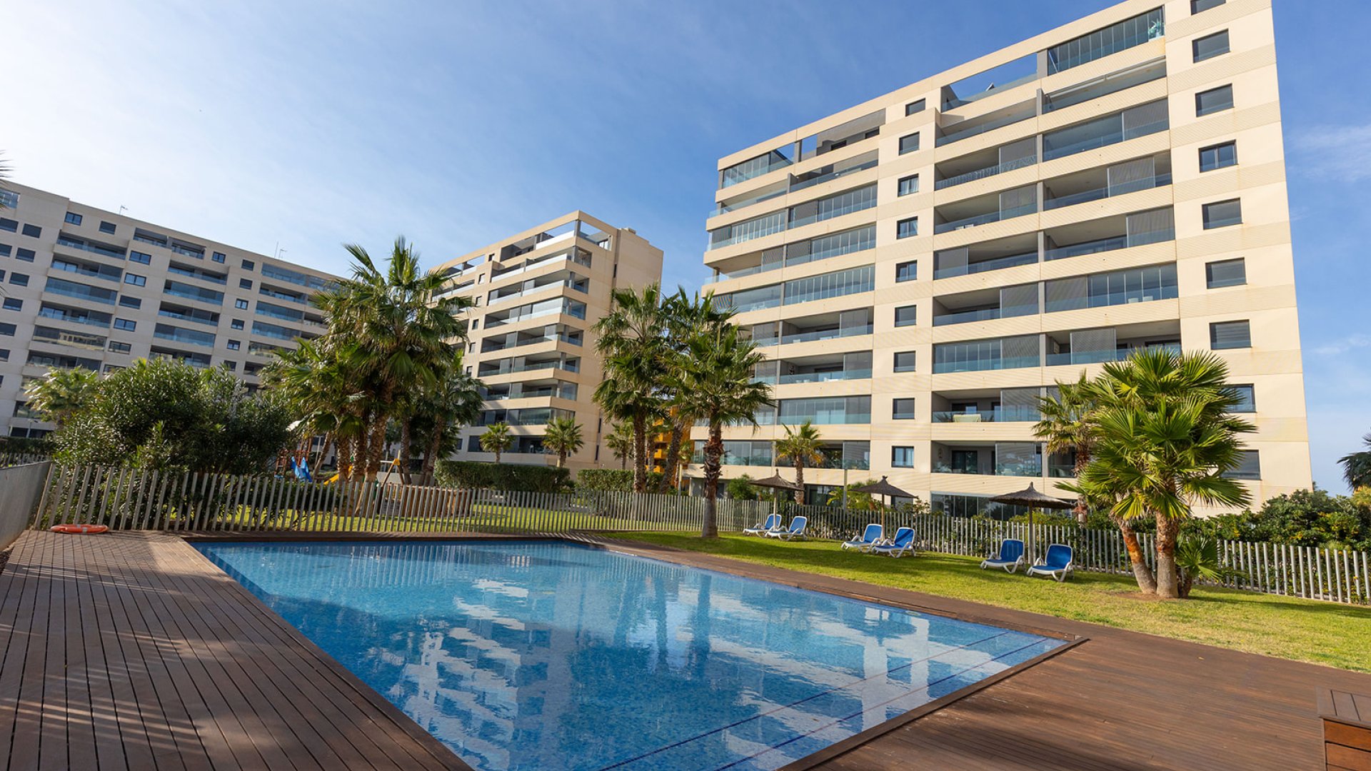 Reventa - Ático -
Torrevieja - Punta Prima