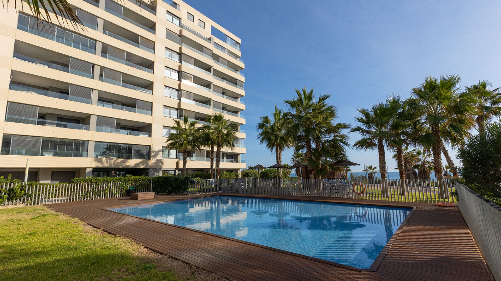 Reventa - Ático -
Torrevieja - Punta Prima