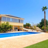Reventa - Chalets -
Abanilla