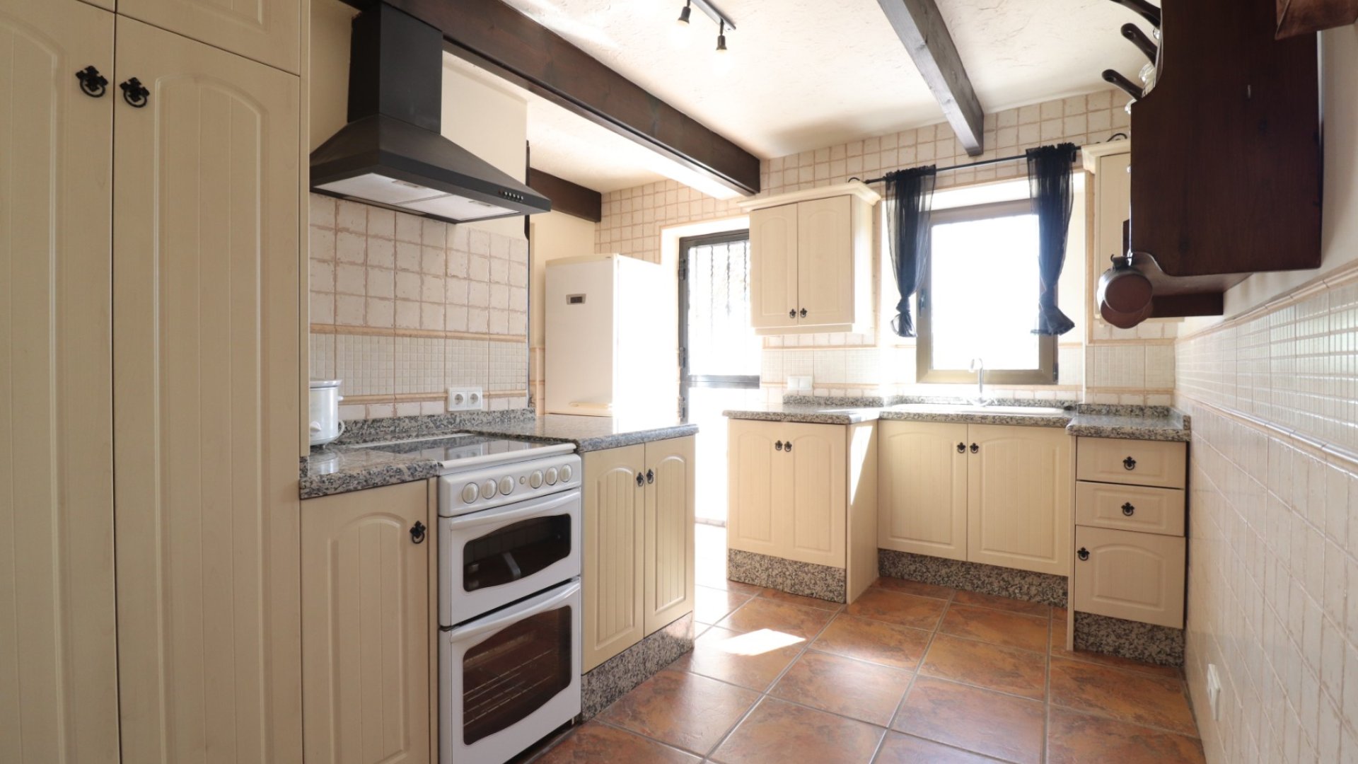 Reventa - Chalets -
Albatera - Albatera - Country