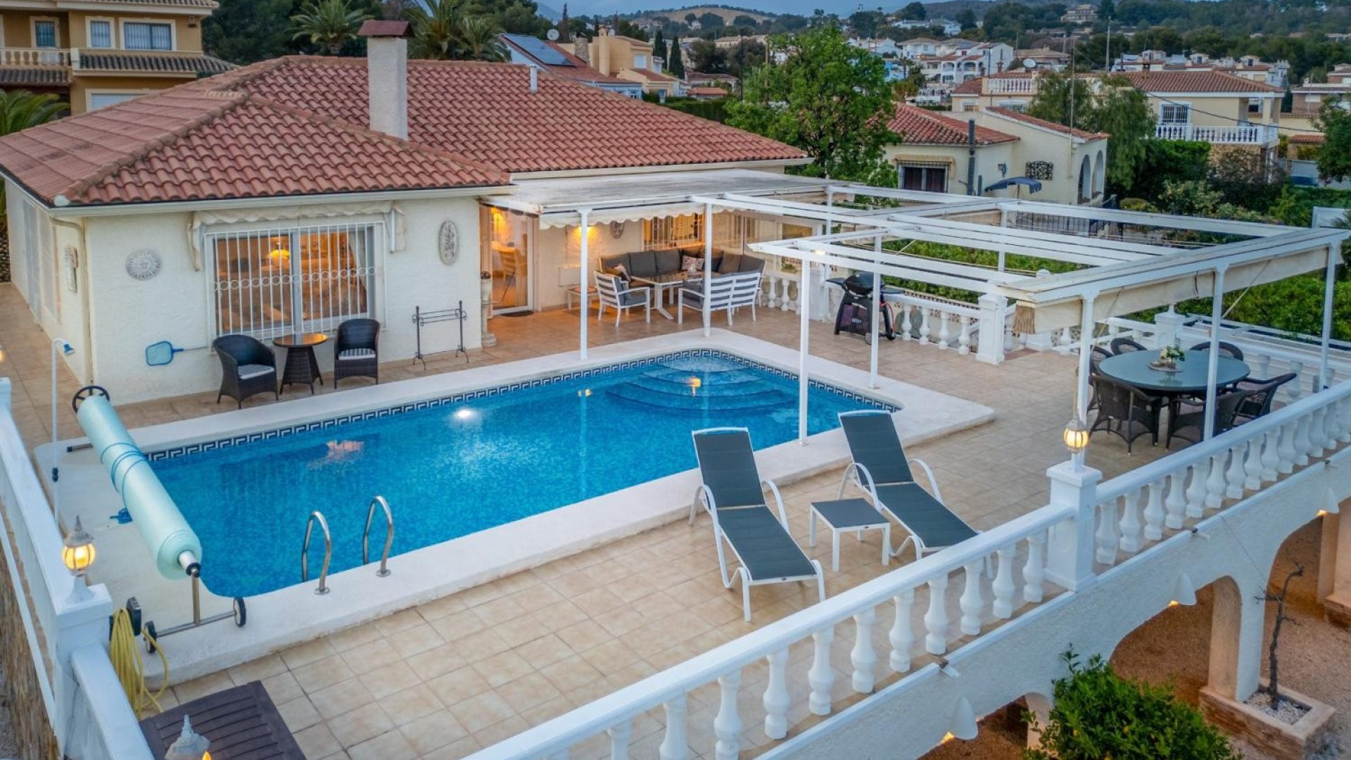 Reventa - Chalets -
Alfas del Pí