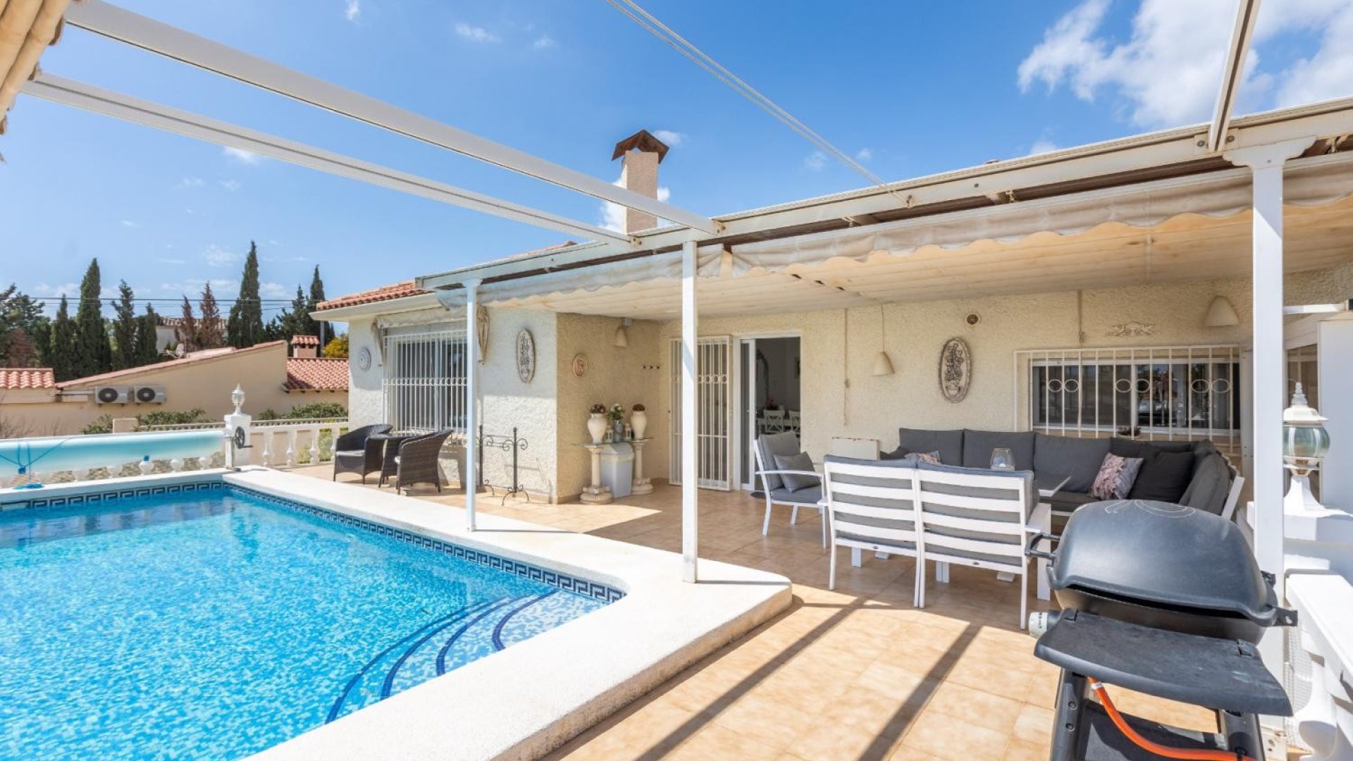 Reventa - Chalets -
Alfas del Pí