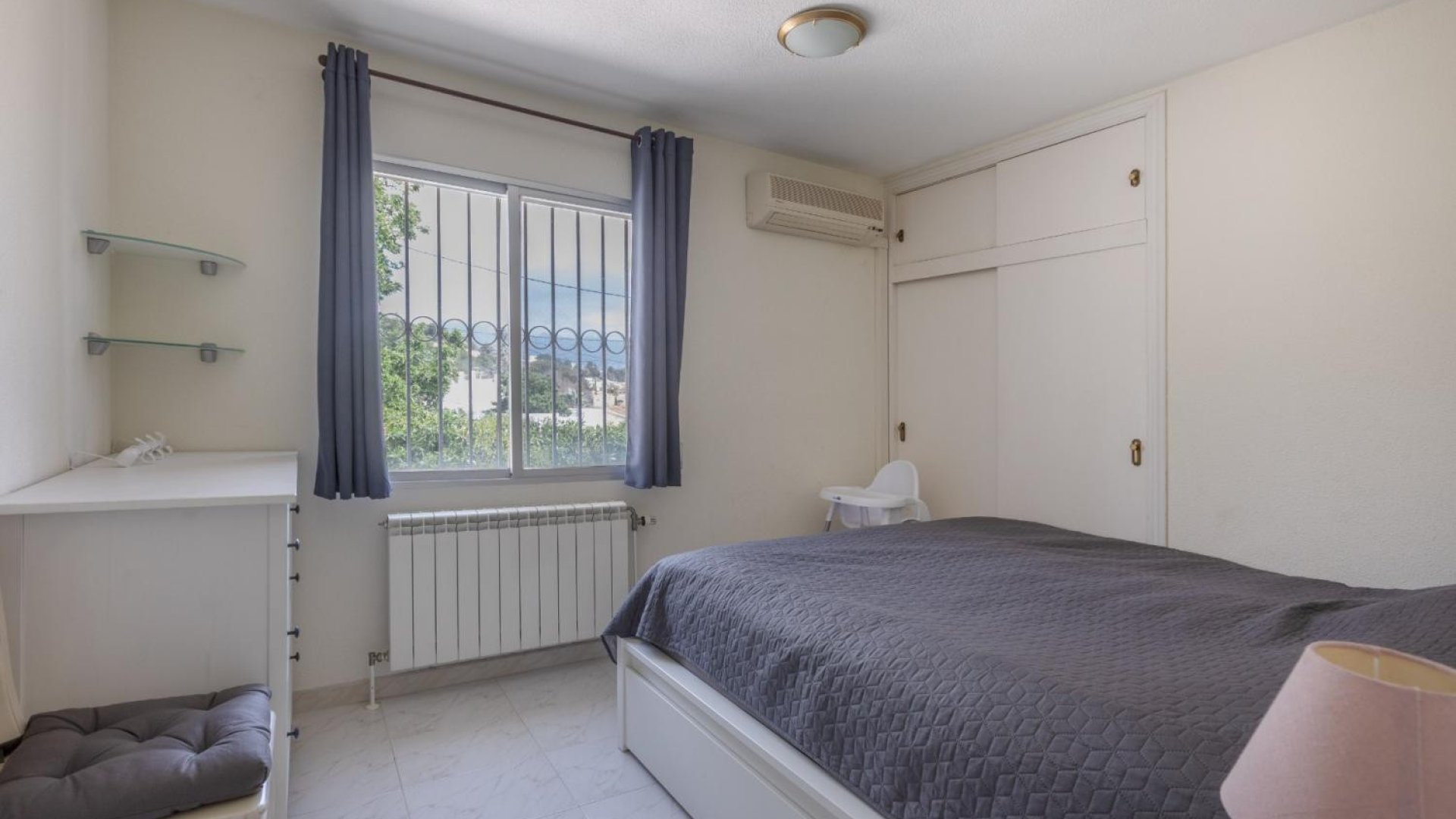 Reventa - Chalets -
Alfas del Pí