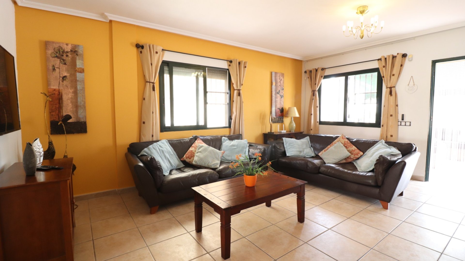 Reventa - Chalets -
Algorfa - Lo Crispin