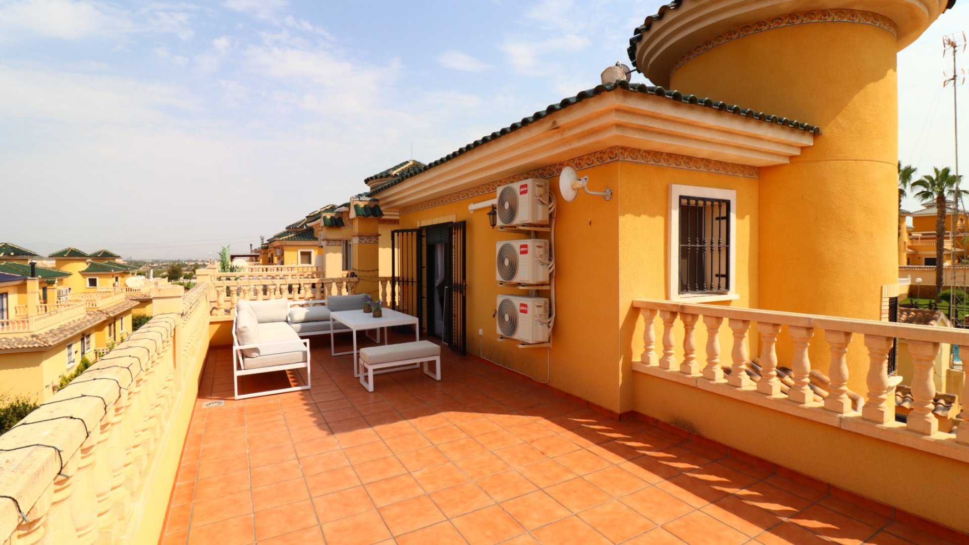 Reventa - Chalets -
Algorfa - Lo Crispin