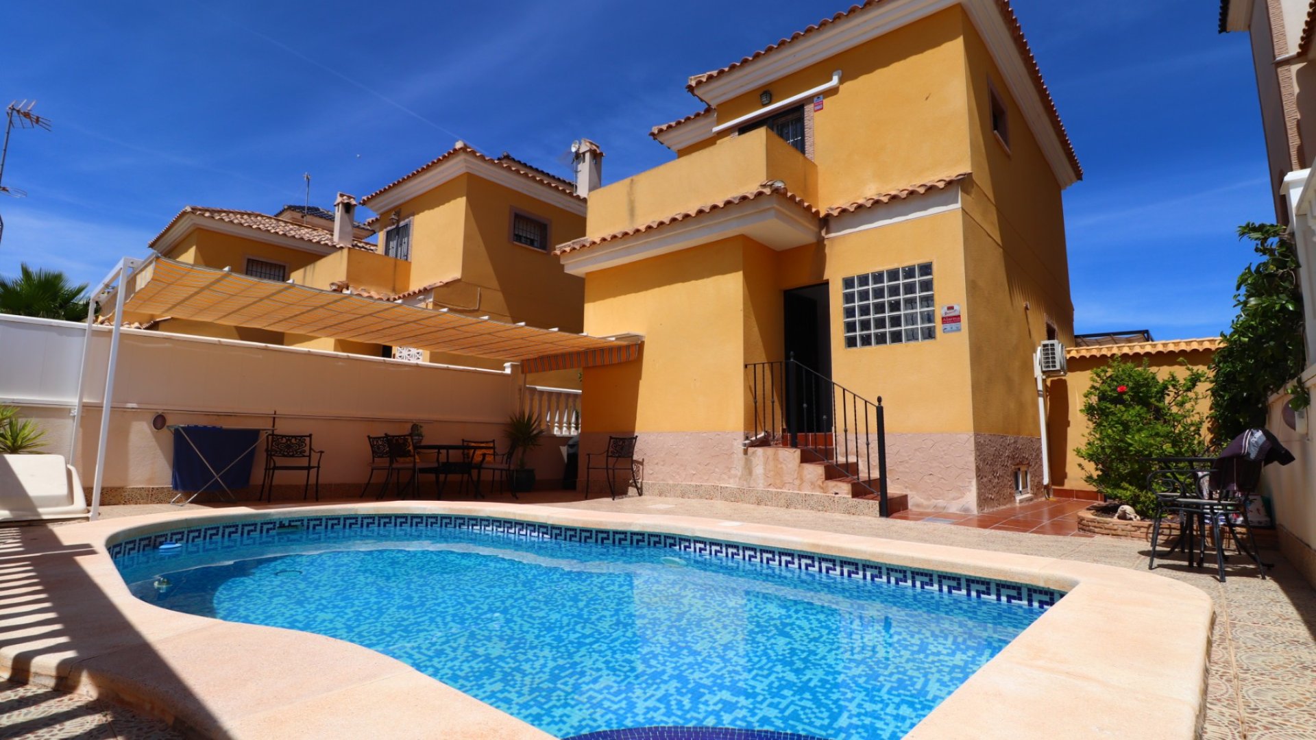 Reventa - Chalets -
Algorfa - Lo Crispin
