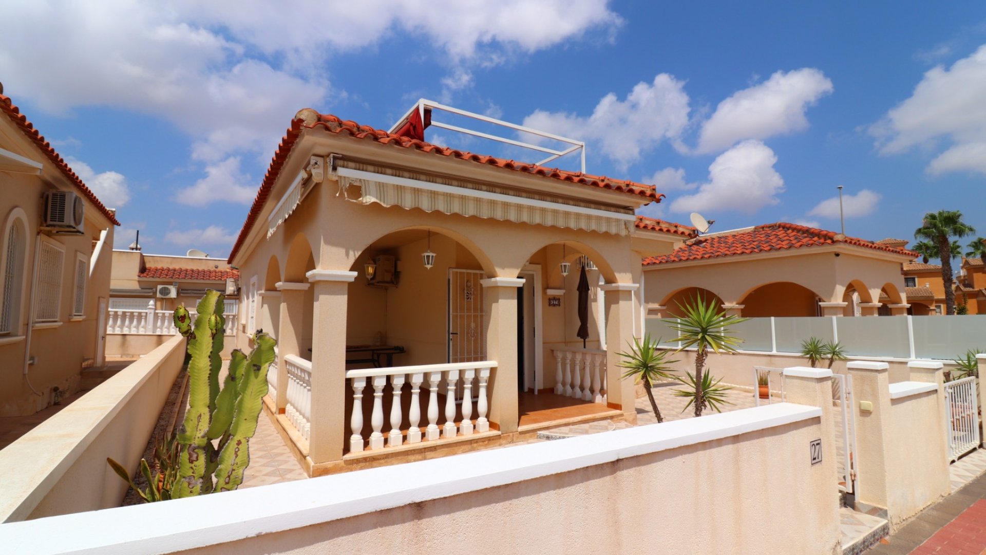 Reventa - Chalets -
Algorfa - Lo Crispin