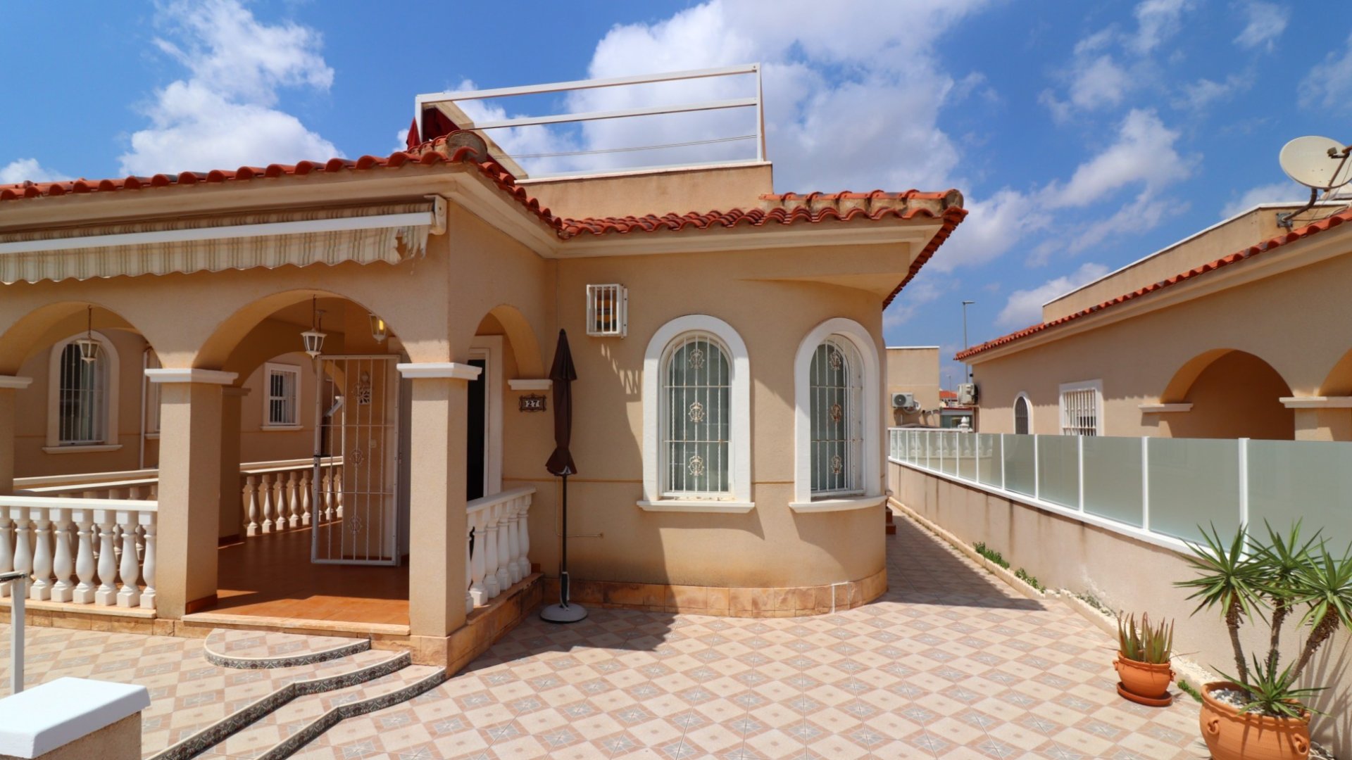 Reventa - Chalets -
Algorfa - Lo Crispin
