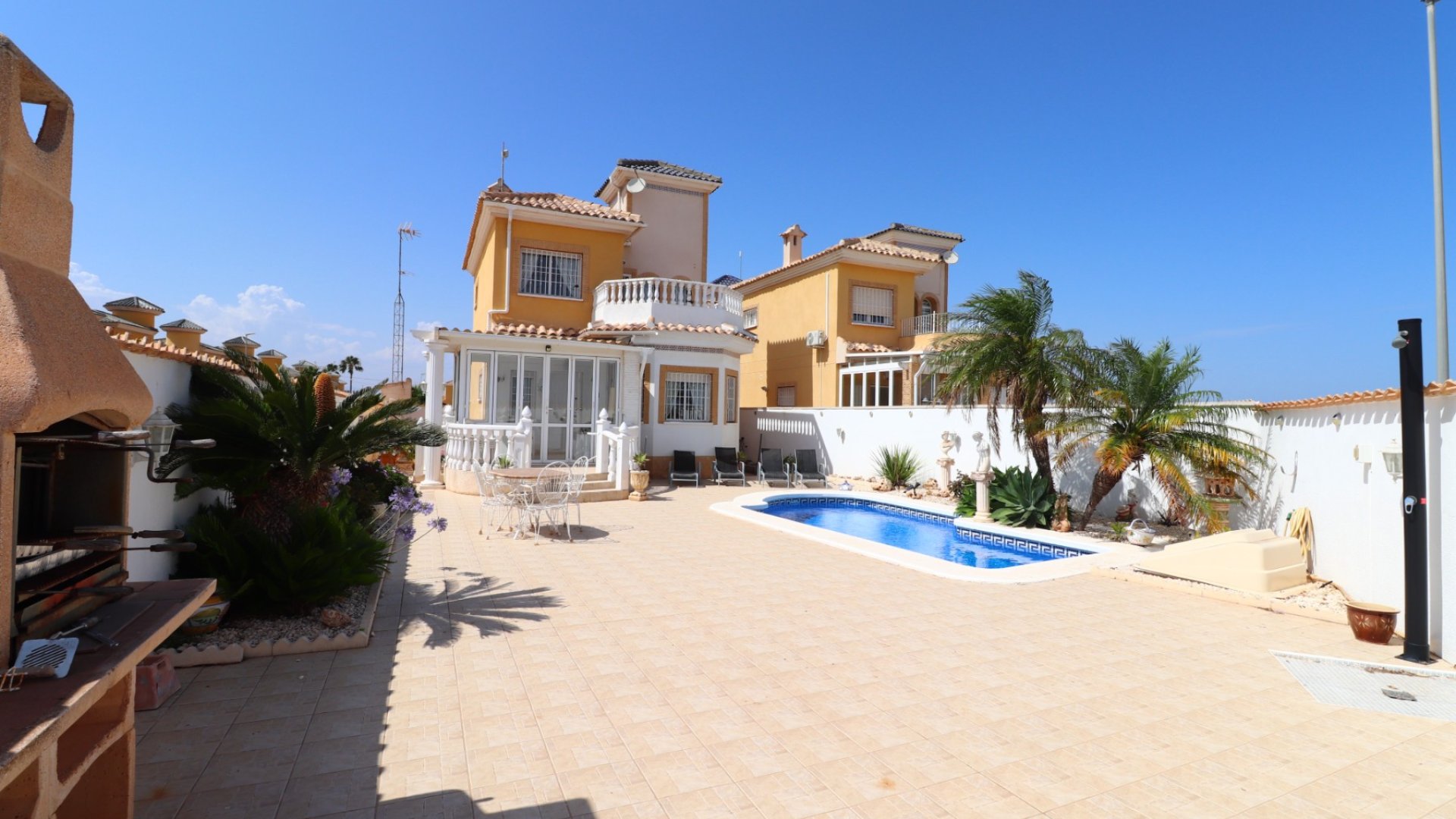 Reventa - Chalets -
Algorfa - Lo Crispin