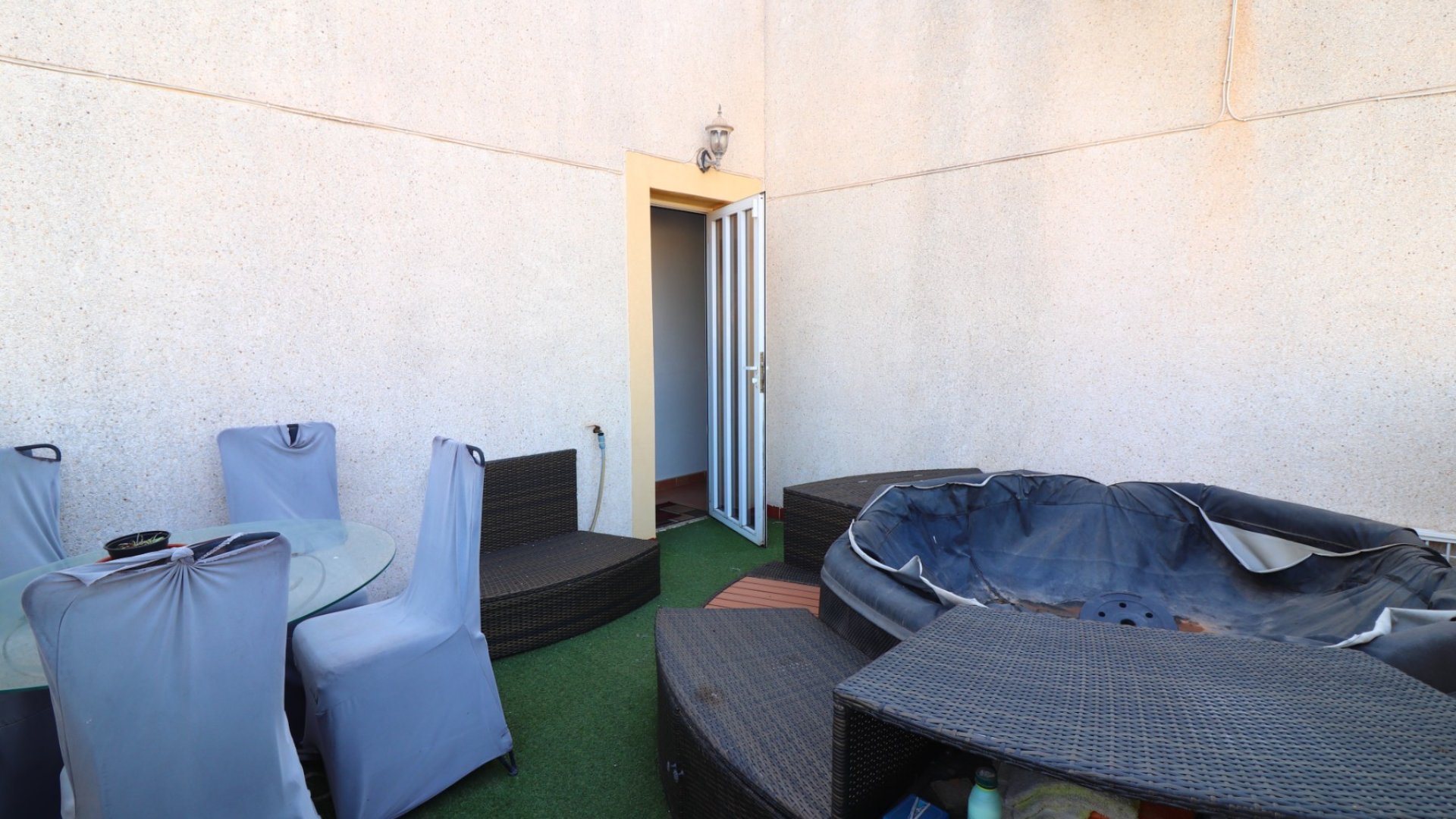 Reventa - Chalets -
Algorfa - Montebello