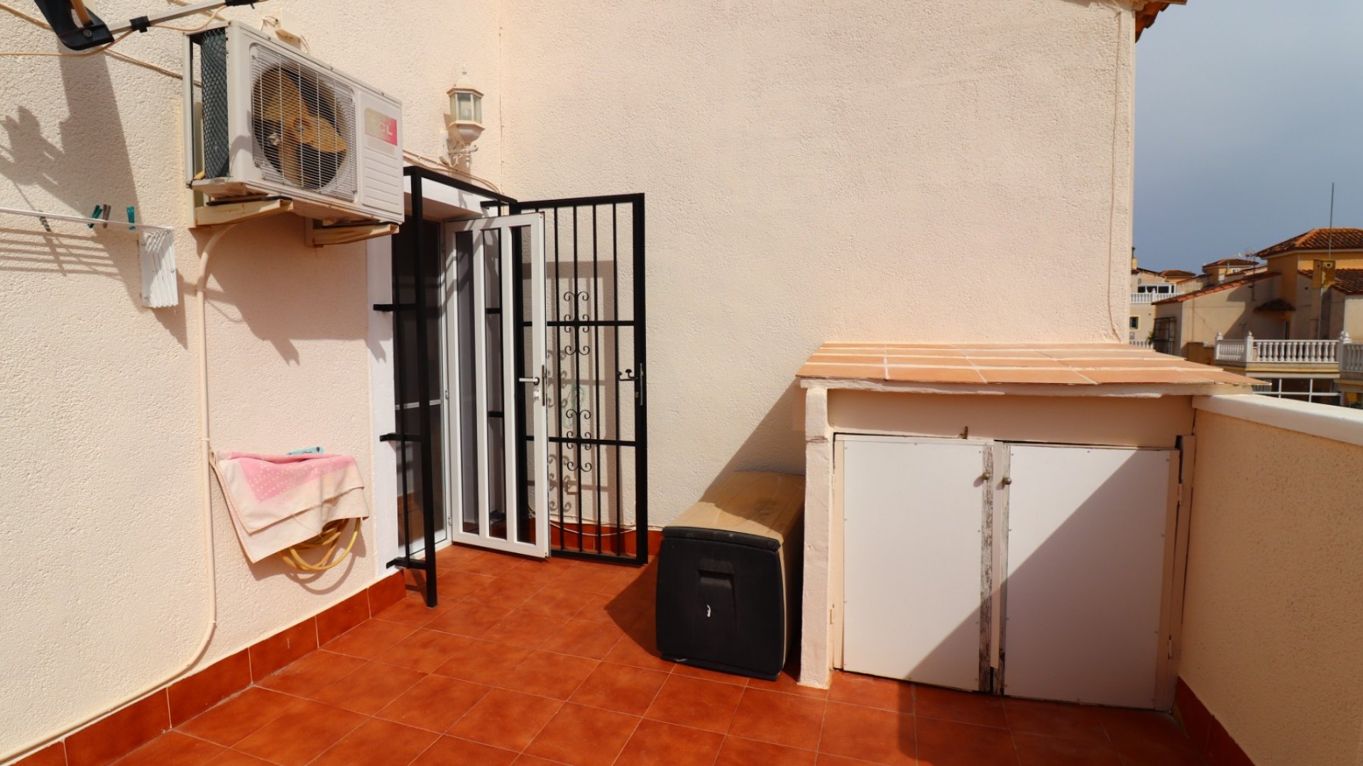 Reventa - Chalets -
Algorfa - Montebello