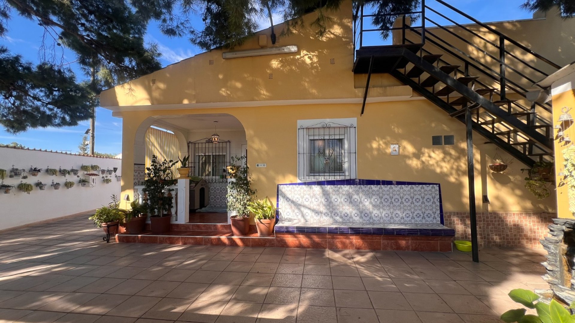 Reventa - Chalets -
Alicante - Moralet - Cañada del Fenollar